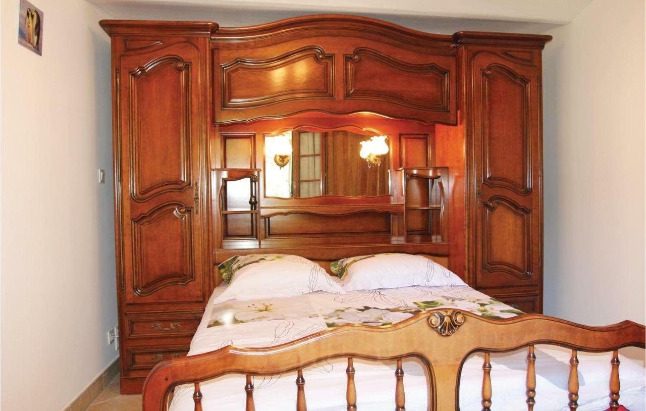 2 Bedroom Awesome Home In Sigoyer Sigoyer  Dış mekan fotoğraf